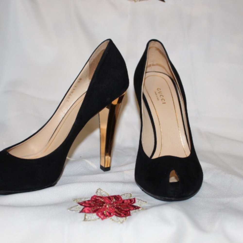 Gucci Suede Pumps with gold mirror heels